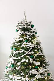 Maybe you would like to learn more about one of these? Four Homemade Garlands For Your Christmas Tree
