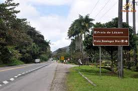 As fotos das praias de ubatuba estão lindas, sem muitos turistas… e as águas parecem bem calmas, ideais para levar as crianças. Praia Do Lazaro Ubatuba