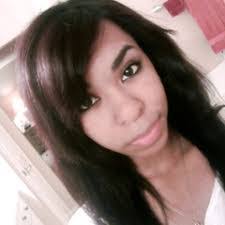 Alicia Saffold's Instagram, Twitter & Facebook