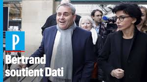 Gérard larcher s'affiche en soutien de xavier bertrand «rien n'a changé» «parfois j'ai l'impression d'être un peu seul à combattre le front national. Municipales A Paris Rachida Dati S Affiche Avec Xavier Bertrand A La Gare Du Nord Youtube