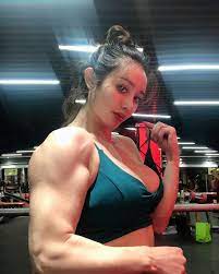 How Supporters of Chinese Doctor Yuan Herong Are Clamoring For Her to Take  Her Talents to The Octagon or WWE; Here is How They Are Trying to Convince  Her (IG-Pics-Vids) - Page