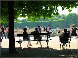 Pattern 241 Seat Spots Choosing Good Spots For Outdoor Seats Is Far More Important Than Building Fancy Benche Outdoor Seat Facing The Sun A Pattern Language