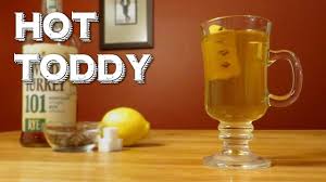 Hot Toddy How To Make The Classic Hot Whiskey Cocktail Whiskey Cocktails Hot Whiskey Drinks Whiskey Drinks Recipes
