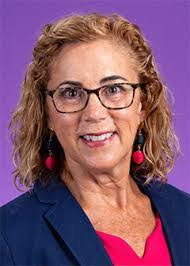 Jolene Henning's Instagram, Twitter & Facebook