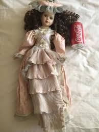 Mabel is a strikingly lovely german antique doll, made by armand marsielle 1894+. Victorian Porcelain Doll Wagner Auctioneering And Real Estate