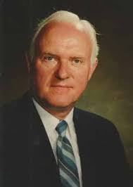 Richard Karis's Instagram, Twitter & Facebook