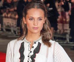 Alicia amanda vikander (/vɪˈkændər/, swedish: Alicia Vikander Biography Facts Childhood Family Life Achievements Of Swedish Actress