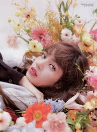 Jennie kim diberi beberapa nama panggilan sepanjang kisah hidupnya. á´˜á´œÊ€á´˜ÊŸá´‡ On Twitter Flower Photoshoot Lisa Blackpink Wallpaper Blackpink Lisa