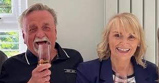 Dad complained of 'wobbly legs'