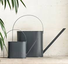 Asthetisch Giesskanne Bau Von Ferm Living Bild 3 Giesskanne Einrichtungsideen Wohnzimmer Modern Bau