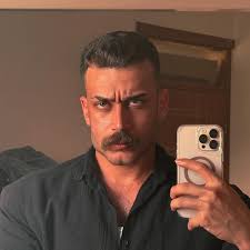 al._.badry）• Instagram 相片與影片