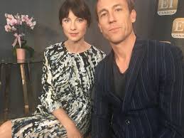 New Pic Of Caitriona Balfe And Tobias Menzies From Et Canada Outlander Online Caitriona Balfe Tobias Outlander
