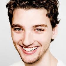 Chris Bloom (@chrisbloom55)