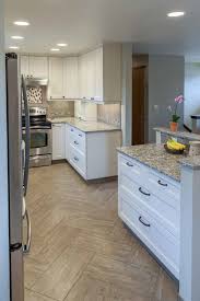 I like thjis but not the floor. Shari Keith S Split Level Kitchen Kitchen Bath Restylers