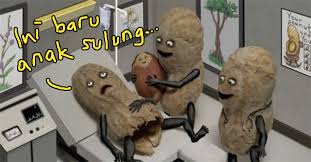 Namun, menurut american academy of pediatrics dan the american college of obstetricians and gynecologist, bersalin dalam air juga berisiko sangat tinggi. Bersalin Dalam Air Cilisos Current Issues Tambah Pedas