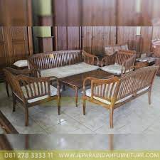 Tersedia berbagai macam warna dan pilihan finishing: Kursi Tamu Seraton Jati Set Meja Tamu Kursi Tamu Antik Satu Set
