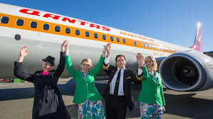 John travolta s house airport hangars teuere hauser luxushaus haus. John Travoltas Boeing 707 Darf Nach Australien Fliegen Flug Revue