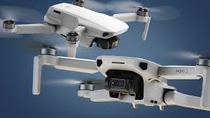 Utilizing dji's ocusync 2.0 2.4/5.8 ghz wireless transmission technology, the mini 2 can be operated from up to 6.2 miles away while still providing you with video of what the drone. Dji Mavic Mini 2 Fly More Combo Best Drone Price Cod Available
