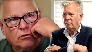 Pred Almost Pees Pants Seeing Chris Hansen