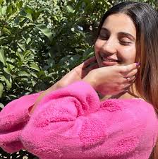 Vaishnavi Purohit (@vaishnaviipurohit) • Instagram photos and videos