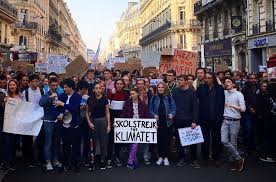 17 septembre 2020 à 20:36. Nouvelle Greve Pour Le Climat Vendredi 25 Septembre Plus De 3 000 Evenements Partout Dans Le Monde