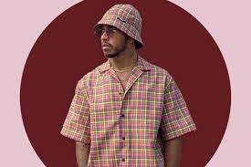 Lewis hamilton calls on formula one bosses to make drastic changes after friday's practice session for the chinese grand prix called off due to fog. Lewis Hamilton Rescues Bizarre Table Cloth Outfit With Ultra Rare Iwc Schaffhausen Watch Flipboard
