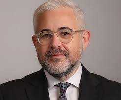 Tim Edmonds's Instagram, Twitter & Facebook