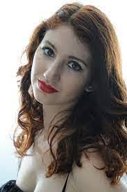 Amanda Conwill's Instagram, Twitter & Facebook