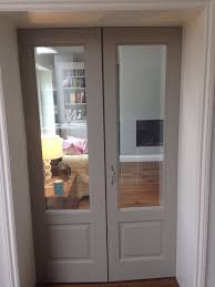 Hitta stockbilder i hd på classic white interior double doors 3d och miljontals andra royaltyfria stockbilder, illustrationer och vektorer i shutterstocks samling. Pin On Doors