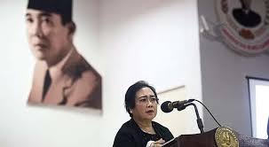 Rachmawati soekarnoputri adalah istri kedua benny soemarno dan menjadi ibu tiri anjasmara. 9y Cw5q Z76fzm