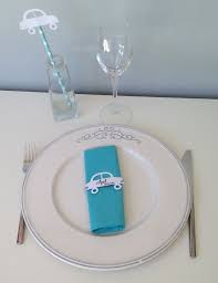 Rond De Serviette En Forme De Voiture Pour Une Decoration De Table De Bapteme Annive Rond De Serviette Decoration Table Anniversaire Decoration Bapteme Garcon