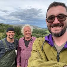 Sam Friend (@samfriendmusic) • Instagram photos and videos