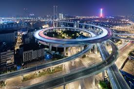 Die chinesische autobahn ist ein unvermeidliches produkt der sozialen und wirtschaftlichen entwicklung chinas. Autobahn Shanghai Fotografie Steffen Schnur Huangpu Fluss