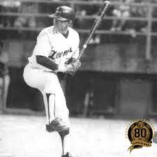 Leones del Caracas telah menambah... - Leones del Caracas