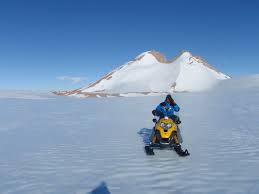 It offers a solid logistic backbone to any expedition with the guarantee of a minimal impact on the environment. Esa Een Veilig Verblijf Op Antarctica Dankzij Belgische Esa Incubator