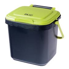 All of our picks have at least 4 stars, and the majority of what we feature below gets 4.5 stars or more. Maze 1 85 Gallon Kitchen Caddie Compost Bin Walmart Canada