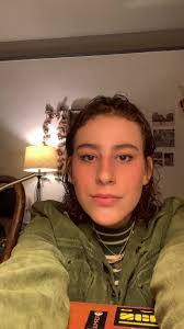 Elaine Gardner's Instagram, Twitter & Facebook