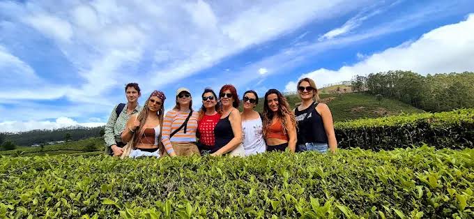 MUNNAR TEA TRAIL TOUR - Wanders Munnar