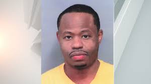 Dajuan Saunders's Instagram, Twitter & Facebook