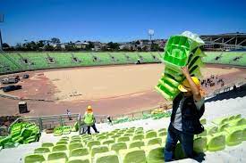 Ya estamos en vivo para santiago wanderers vs colo colo junto a estadio en portales en #laprimeradechile Santiago Wanderers Debera Seguir Esperando Se Postergo Reapertura Del Estadio Elias Figueroa Publimetro Chile