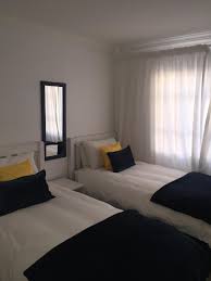 Melkbosstrand is located on the west coast, north of big bay and bloubergstrand, just 25 km from cape town and the v&a waterfront and 30 minutes from cape town international airport. Watersedge 3 Melkbosstrand Updated 2021 Prices