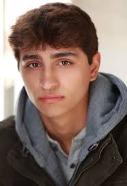 Young Agents: Kids VS Adults