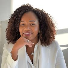 Charlene Vickers's Instagram, Twitter & Facebook