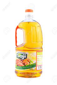 Cooking oil in malaysia consists of edible vegetable oils derived from olives, peanuts, and safflowers, to name just a few of the many plants that are used. Kuala Lumpur Malaysia March 26 2016 Saji Cooking Palm Oil Stock Photo Picture And Royalty Free Image Image 54390043