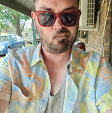 Finally got Box Addict. It took so long but then again it was my fault. For  some strange reason the shotgun I had when I went in never came out of the