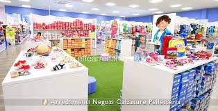 Arredamento Negozio Calzature Bambini Arredamento Negozi Di Scarpe Scarpe Bambino