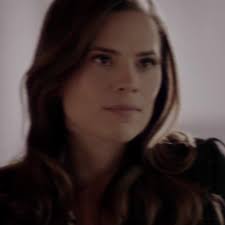 Outlander John and Claire Sleep