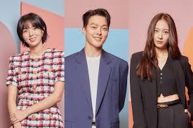 Zamarul hisham, izara aishah, shah jaszle, faradhiya, wan nur azlin, sweet farhanna, nur alis maria, raja ilya, rahhim omarpenulis skrip. 5 Alasan Nonton Komedi Romantis Korea Sweet Sour Diluncurkan 4 Juni Kpopkuy
