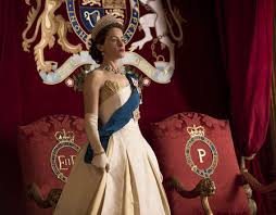 Die umbesetzungen in der besetzung von „the crown waren nötig geworden, weil es nach der zweiten staffel einen zeitsprung von zehn jahren in der lebenschronik von elizabeth ii. The Crown Season 3 Will There Be Another Series Tv Radio Showbiz Tv Express Co Uk