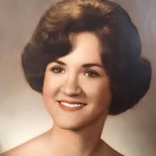 Sad news to report, Joyce Neff, Scott's momma passed away today. For those  of you who didn't know she was ill, she was diagnosed with cancer last  year. She told me about